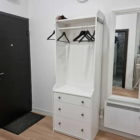 Apartment Klimt Business Grade New Comfortable