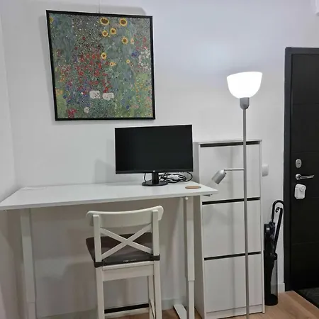 Klimt Business Grade New Comfortable Apartment