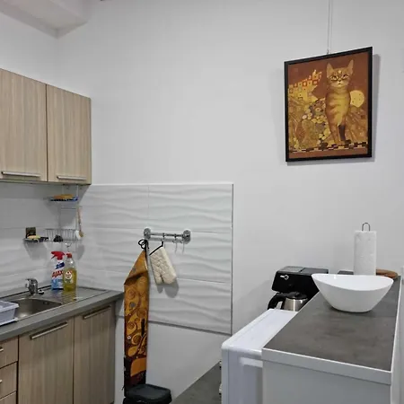 Klimt Business Grade New Comfortable Apartment